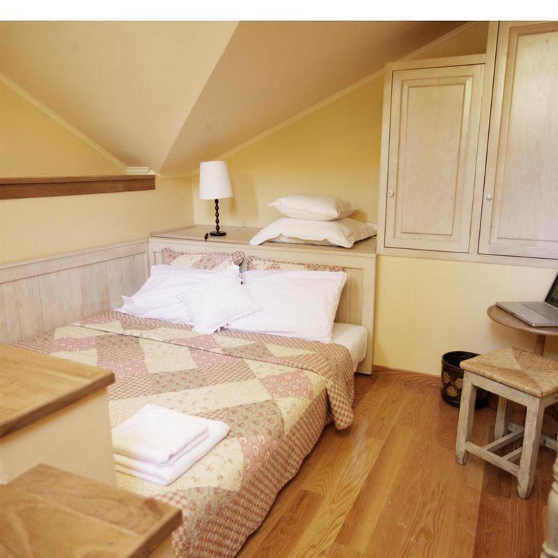 Traditional Hotel Ianthe Véssa Esterno foto